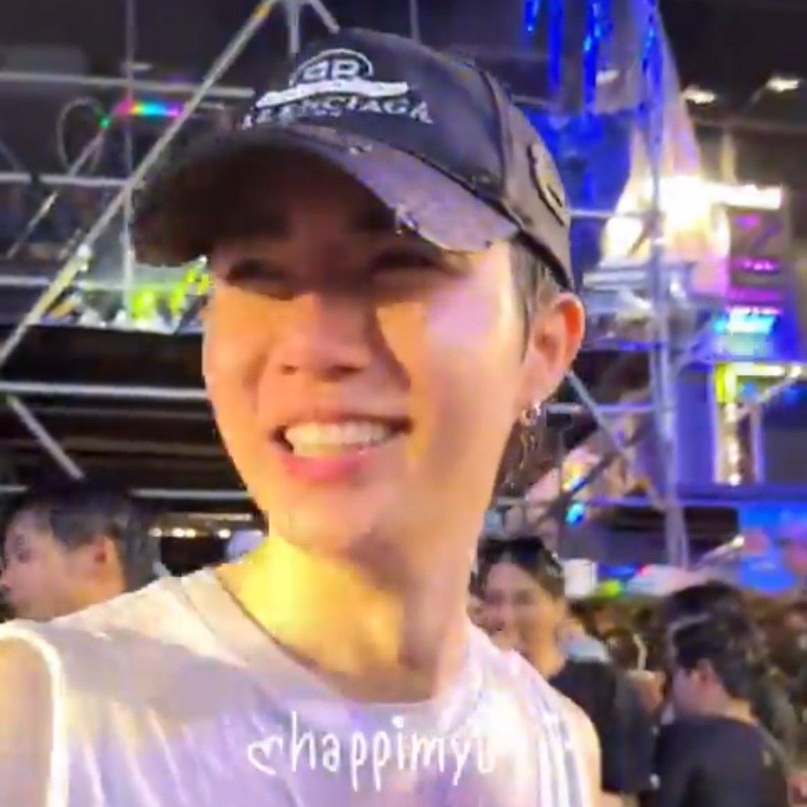 Latest photo of ZeePruk