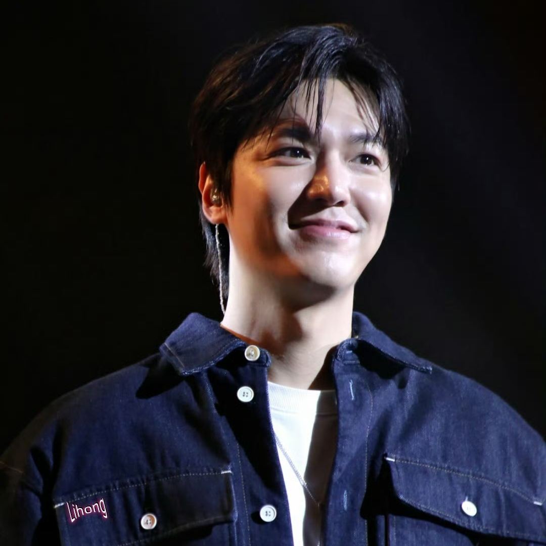Recent activity shot of Lee Minho