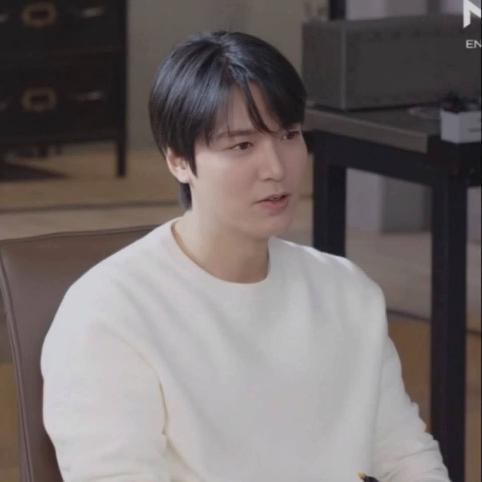 Behind-the-scenes cut of Lee Minho