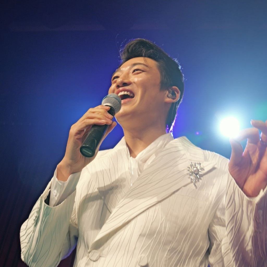 Recent activity shot of Shin Seungtae