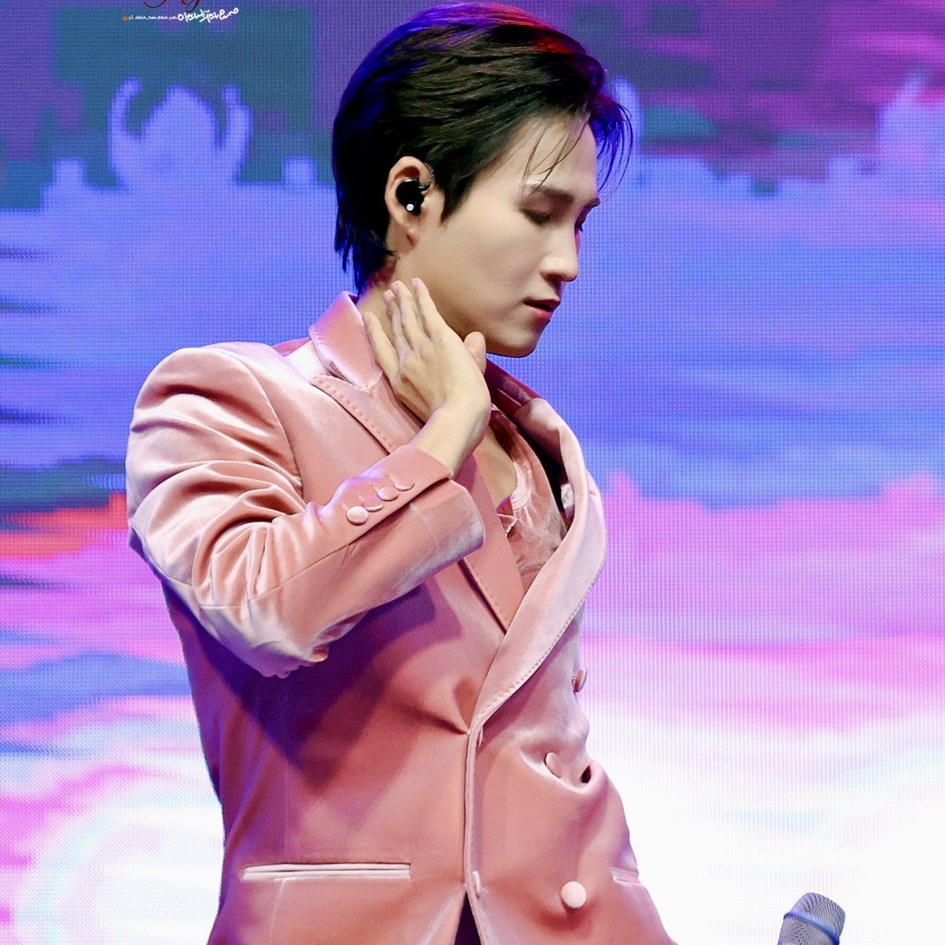 김희재의 최신 사진