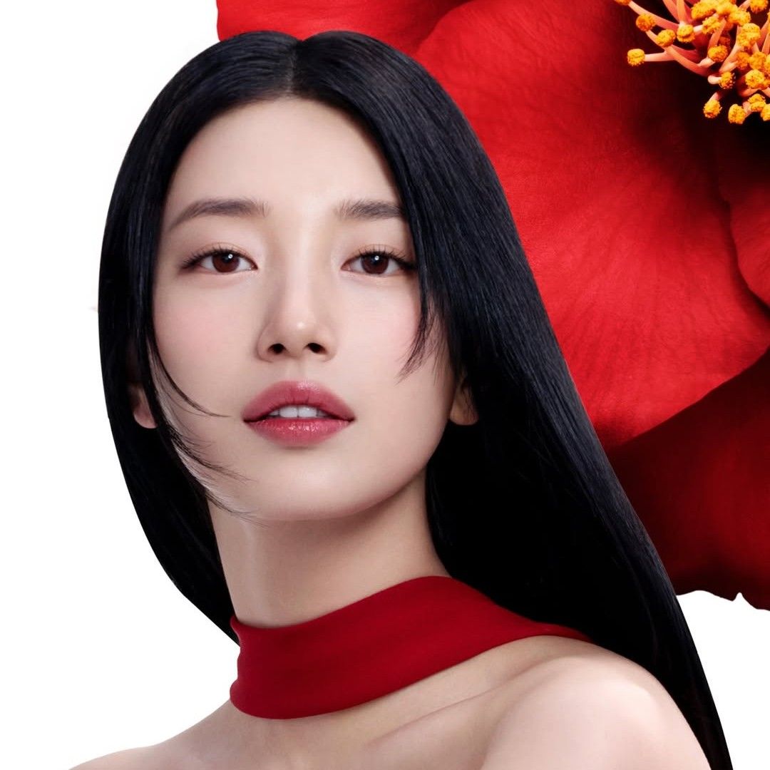 裴秀智的最新照片