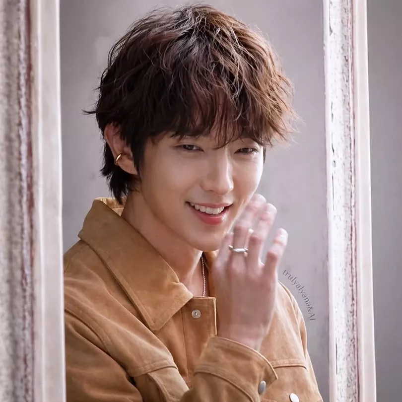 이준기 최근 활동샷