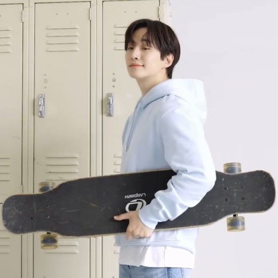 李俊昊的最新照片