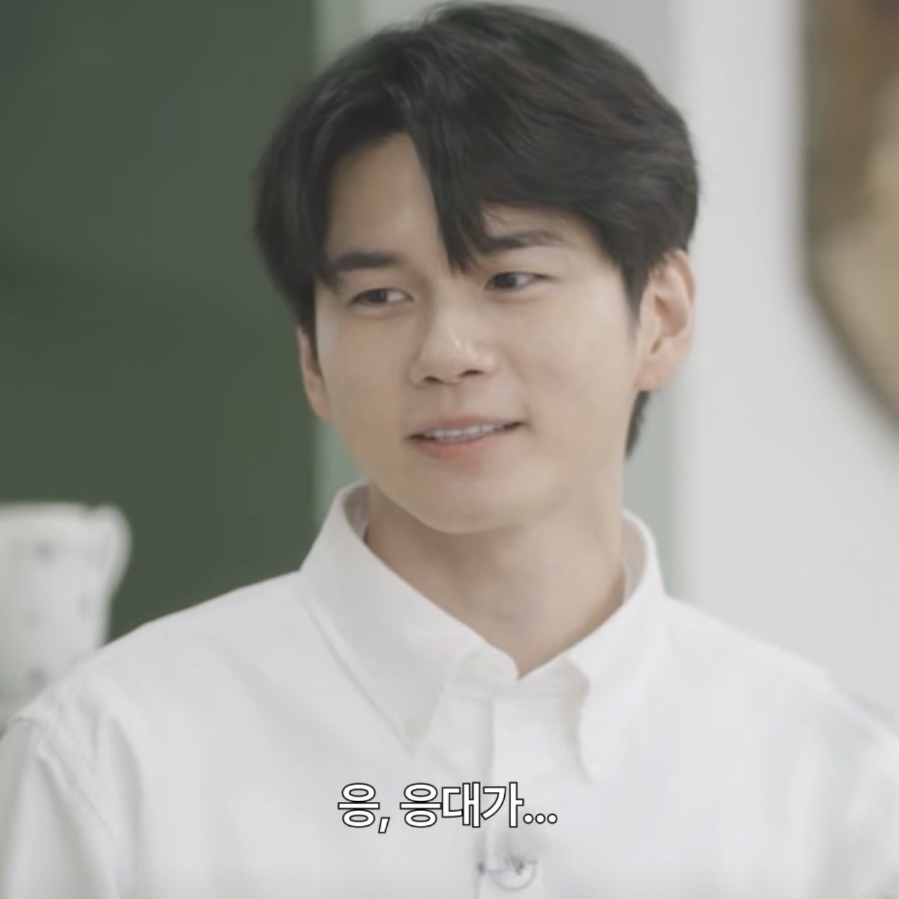 Behind-the-scenes cut of Ong Seongwu