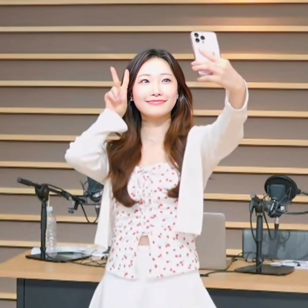Behind-the-scenes cut of Jung Seojoo