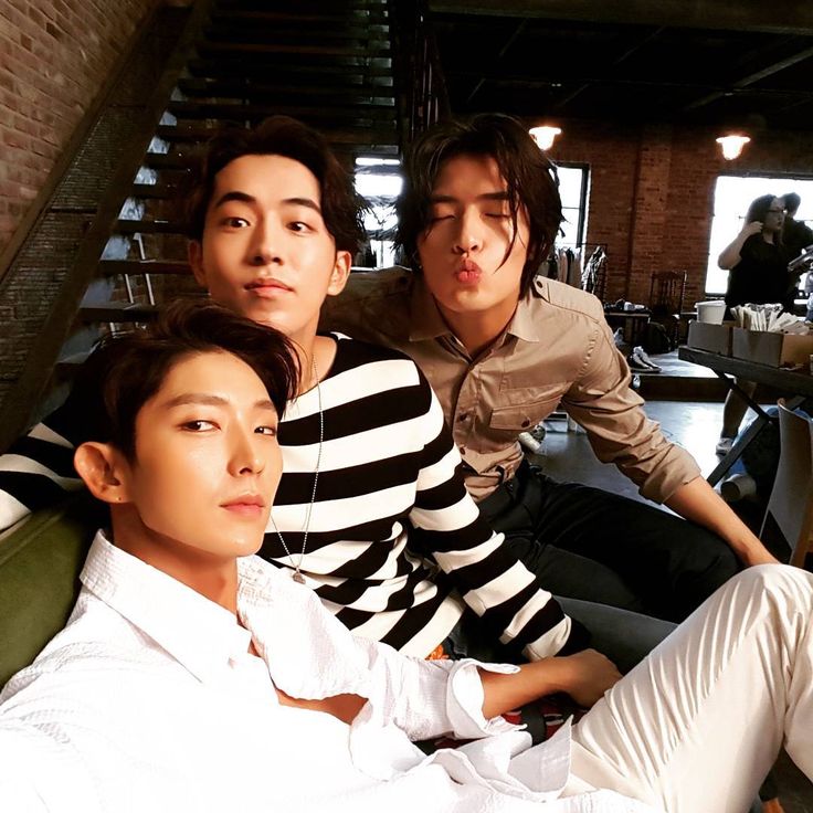 Cuplikan di balik layar dari Lee Joongi