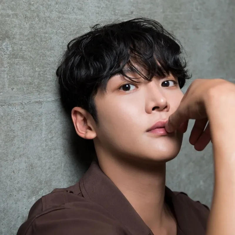 Momen yang diabadikan oleh penggemar Rowoon