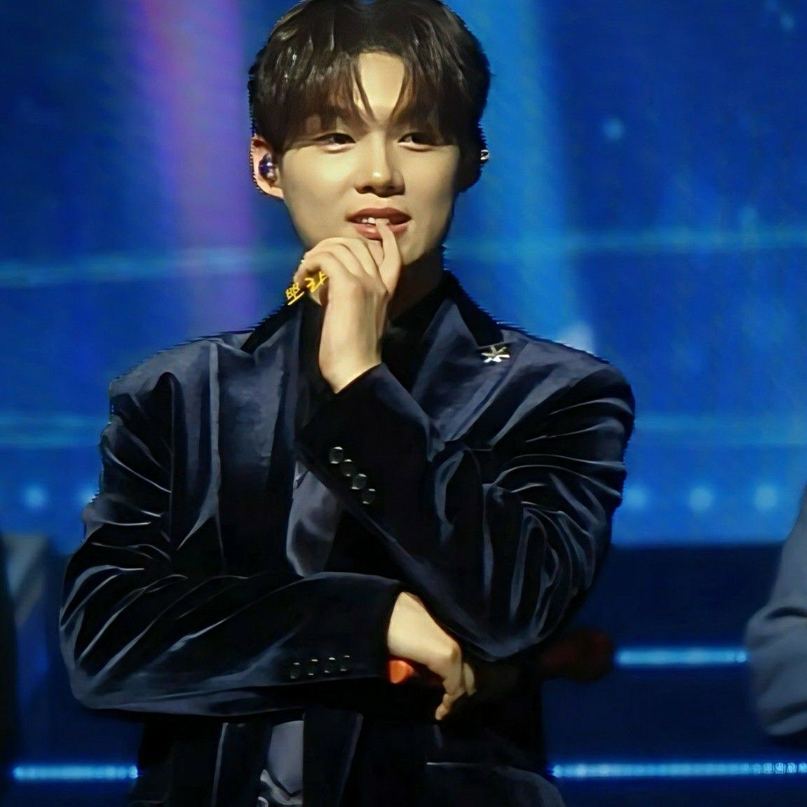 A moment captured by a fan of Choi Jaemyeong