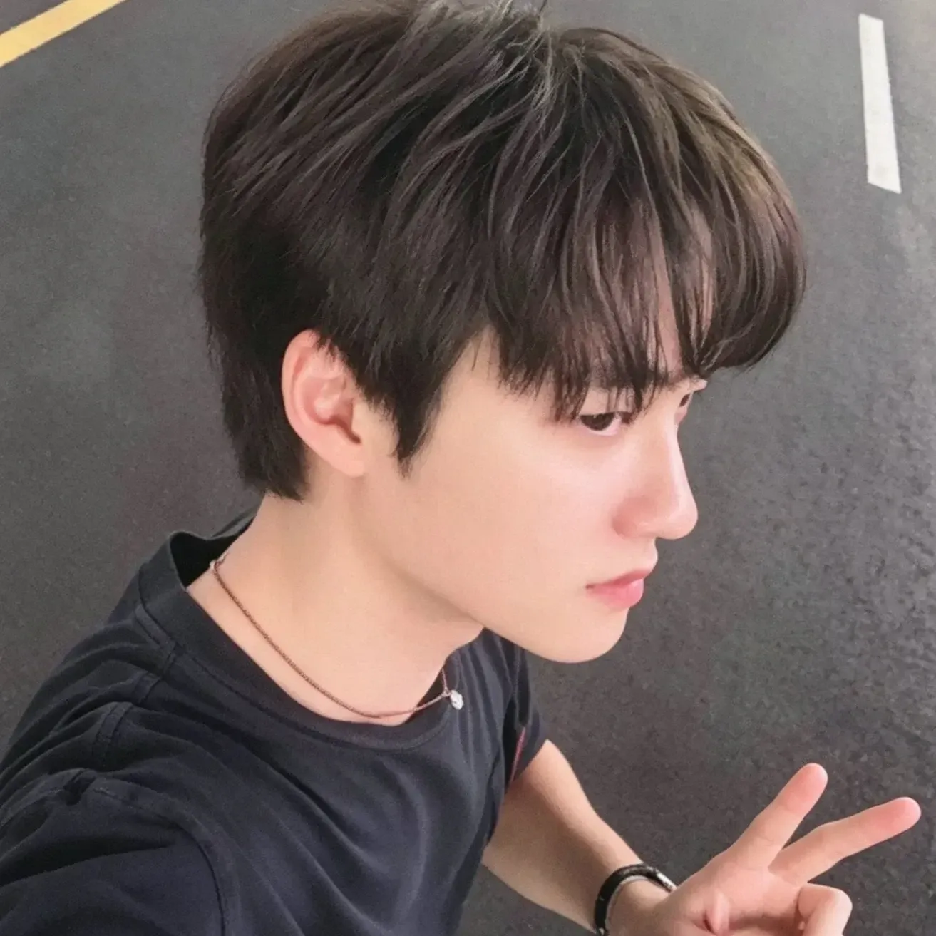 Cuplikan di balik layar dari Doh Kyungsoo (D.O.)