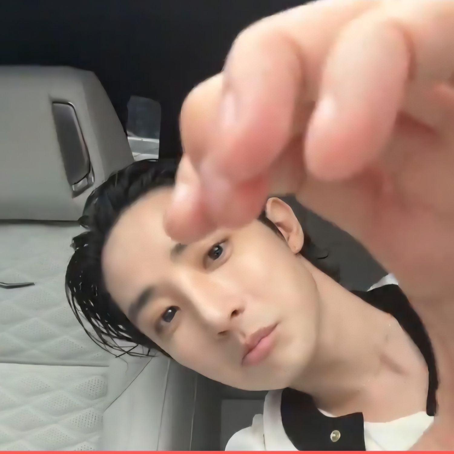 A moment captured by a fan of Lee Soohyuk