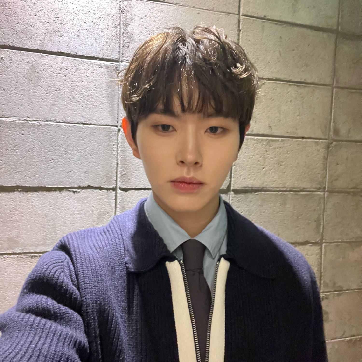 Recent activity shot of Lee Byeongchan