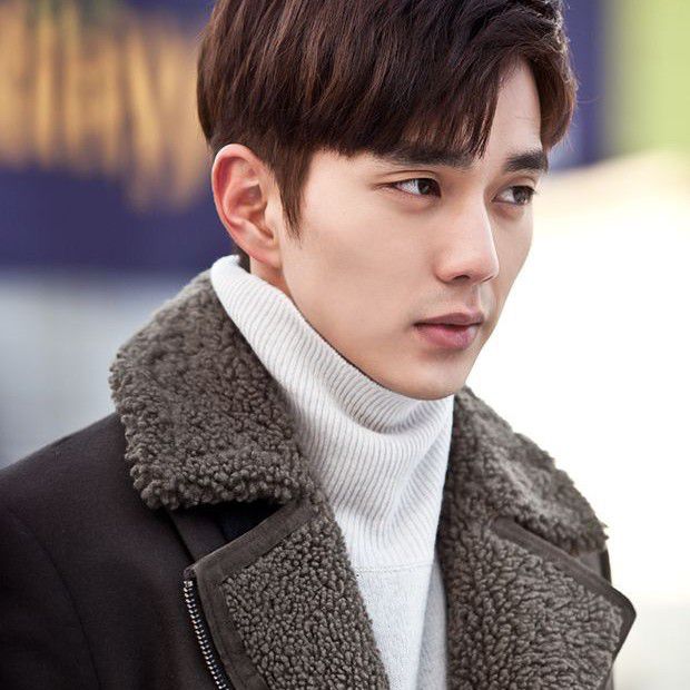 Recent activity shot of Yoo Seungho