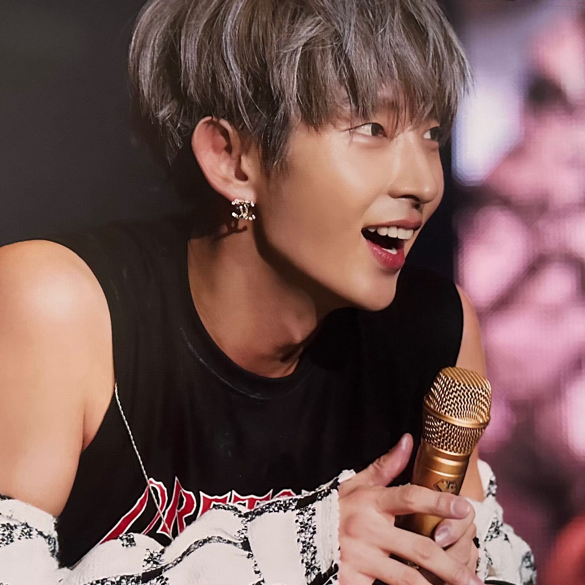 粉絲拍下的李準基瞬間