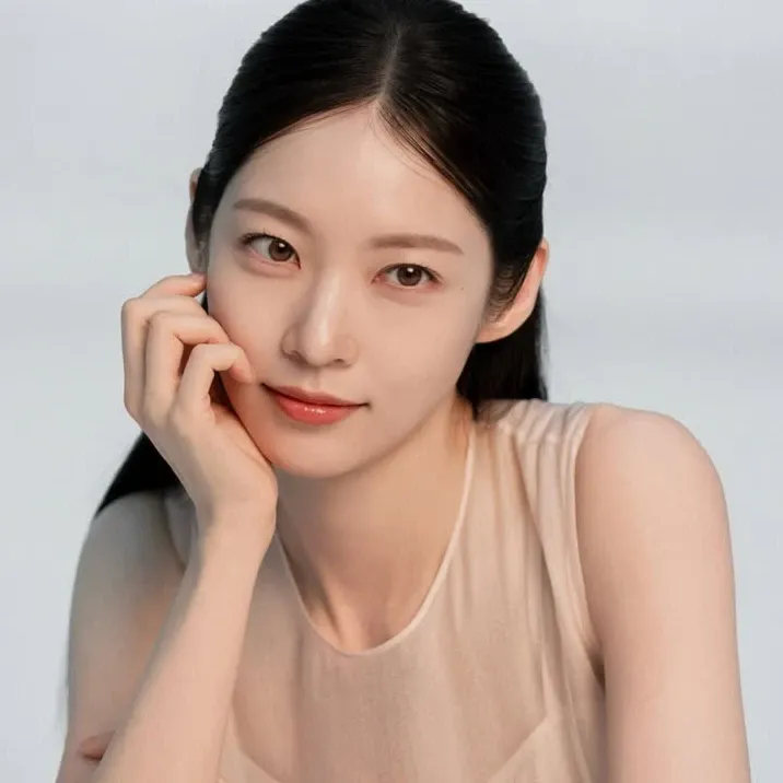 Behind-the-scenes cut of Gong Seungyeon