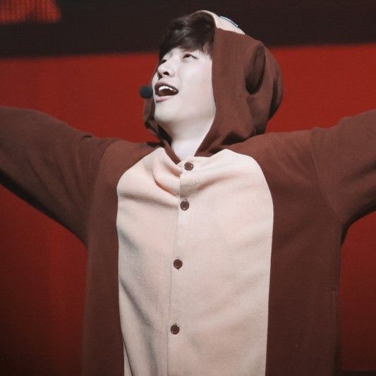 Cuplikan di balik layar dari Lee Junho