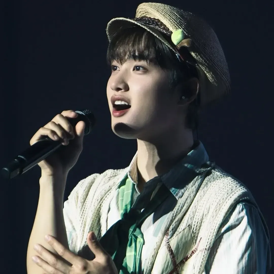 Cuplikan di balik layar dari Doh Kyungsoo (D.O.)
