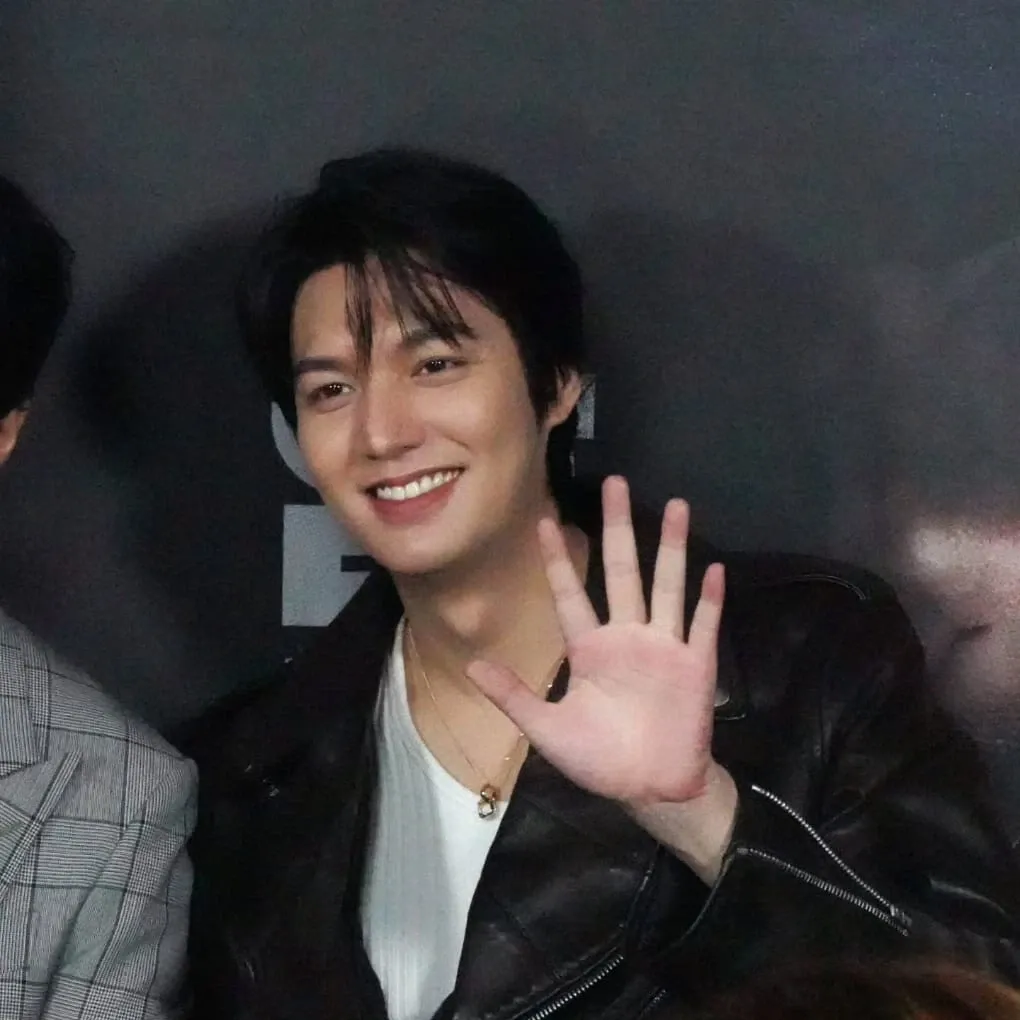 Behind-the-scenes cut of Lee Minho
