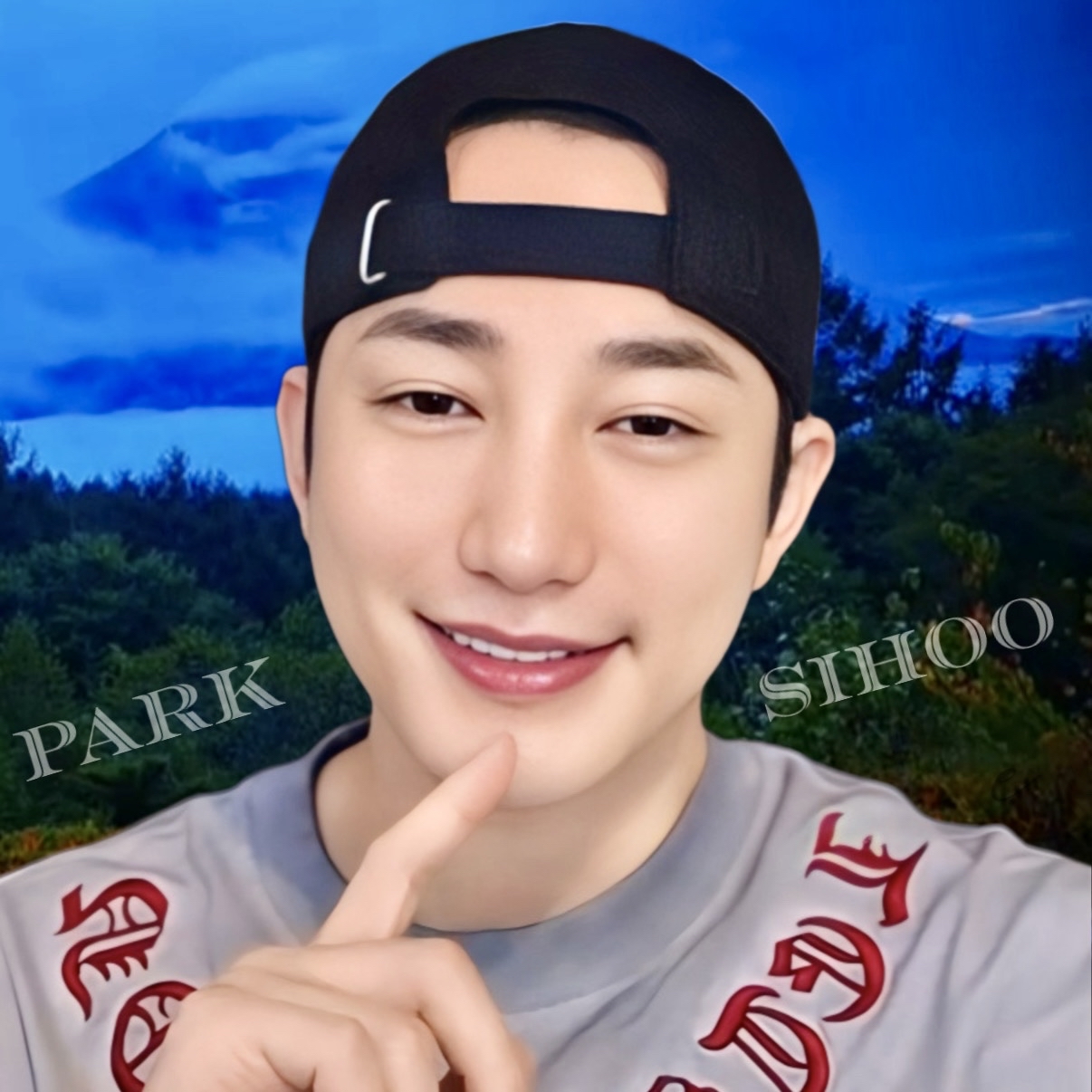 A moment captured by a fan of Park Sihoo