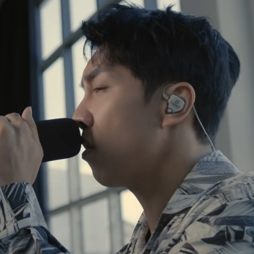 ファンが撮影したイ・スンギの瞬間