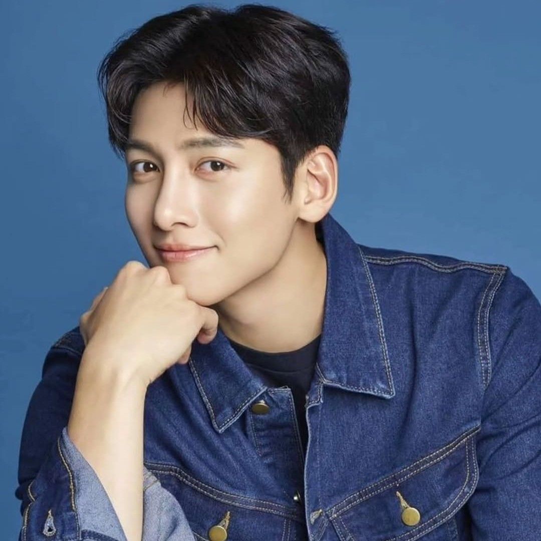 池昌旭的最新照片