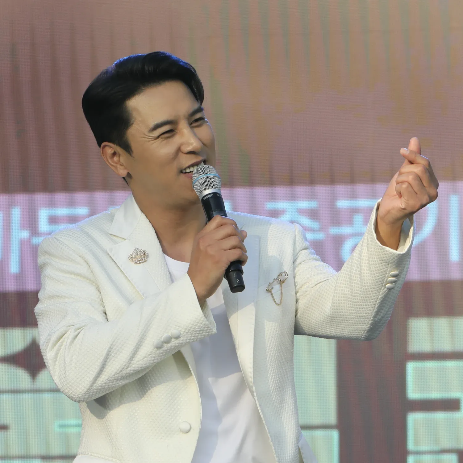 Momen yang diabadikan oleh penggemar Jang Minho