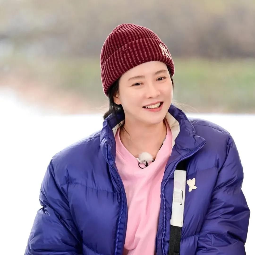 Cuplikan di balik layar dari Song Jihyo