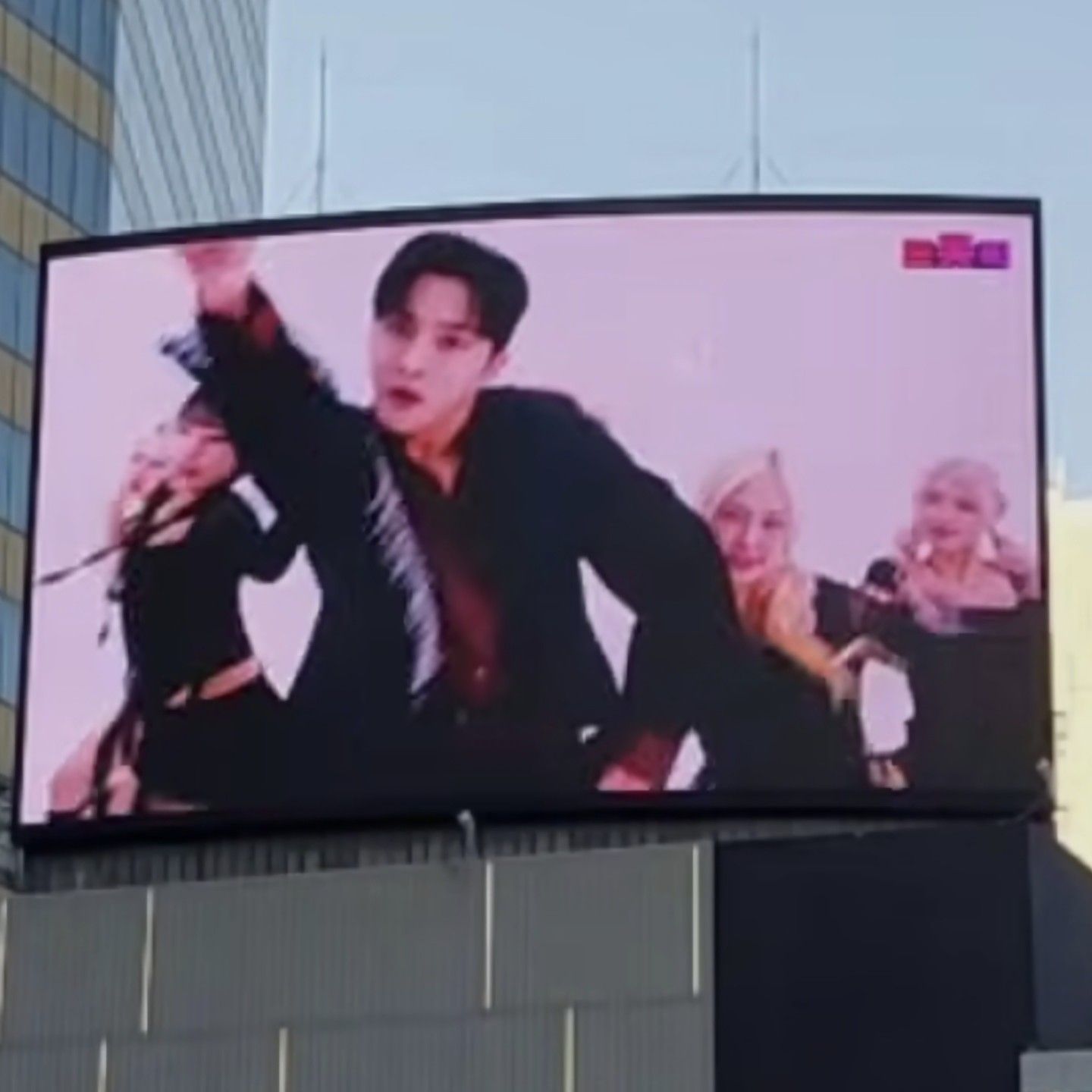 성리의 비하인드 컷