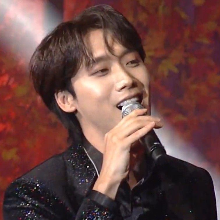 Behind-the-scenes cut of Choi Woojin