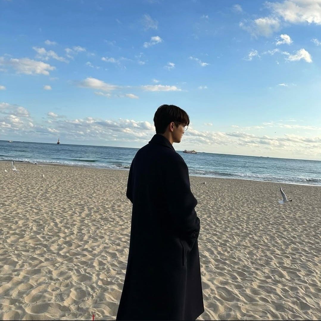 Momen yang diabadikan oleh penggemar Seo Inguk