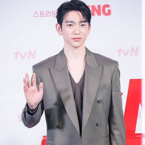 朴珍荣的近期活动照