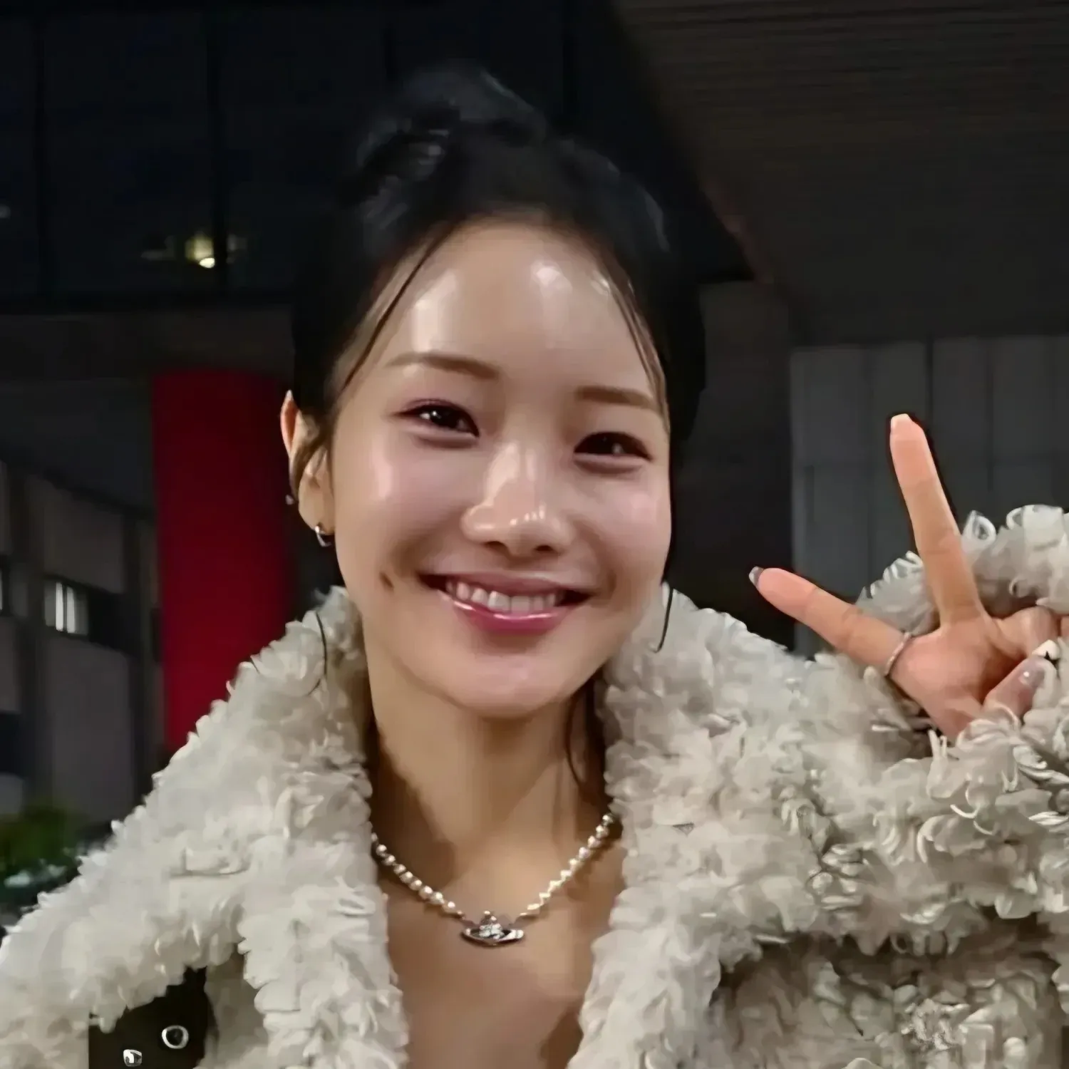 Behind-the-scenes cut of Kim Soyeon (2004)