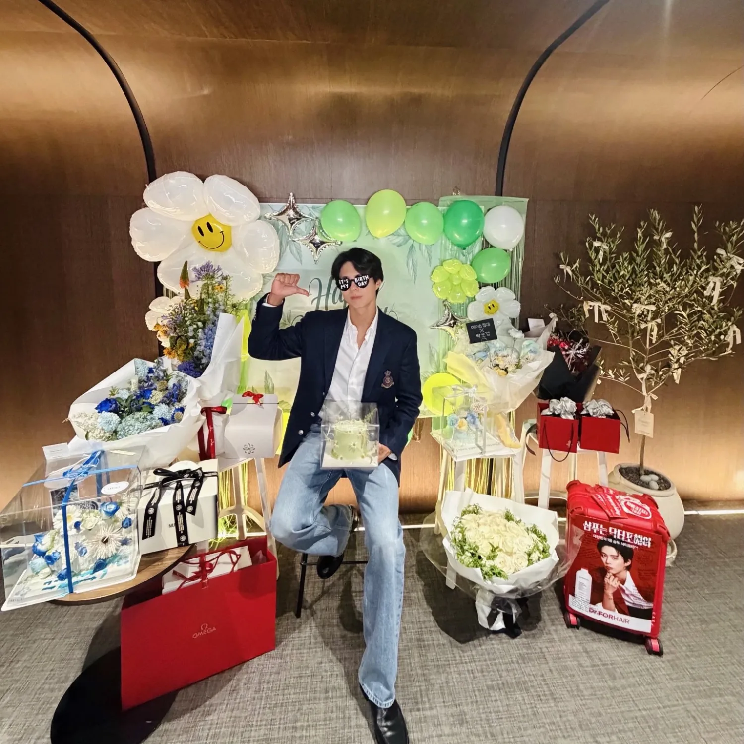 Latest photo of Park Bogum