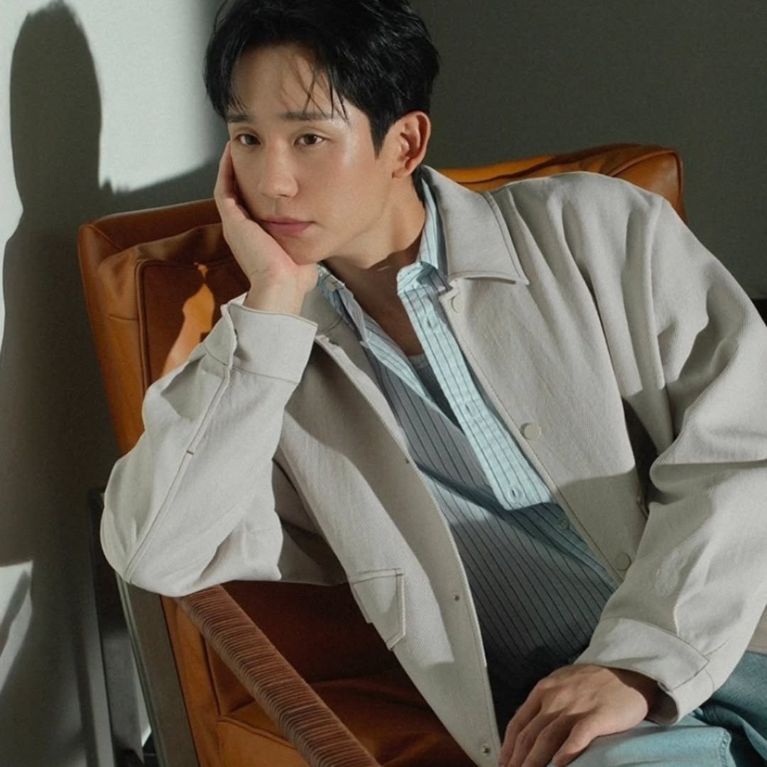 Recent activity shot of Jung Haein