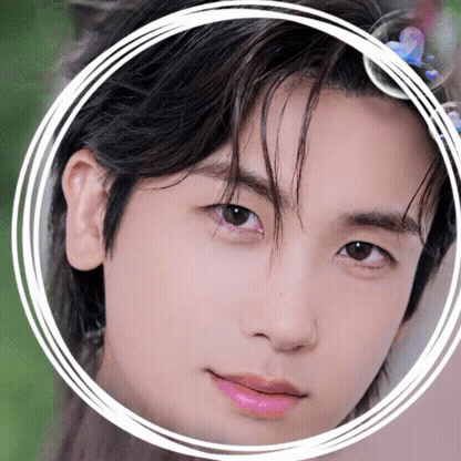 Latest photo of Park Hyungsik