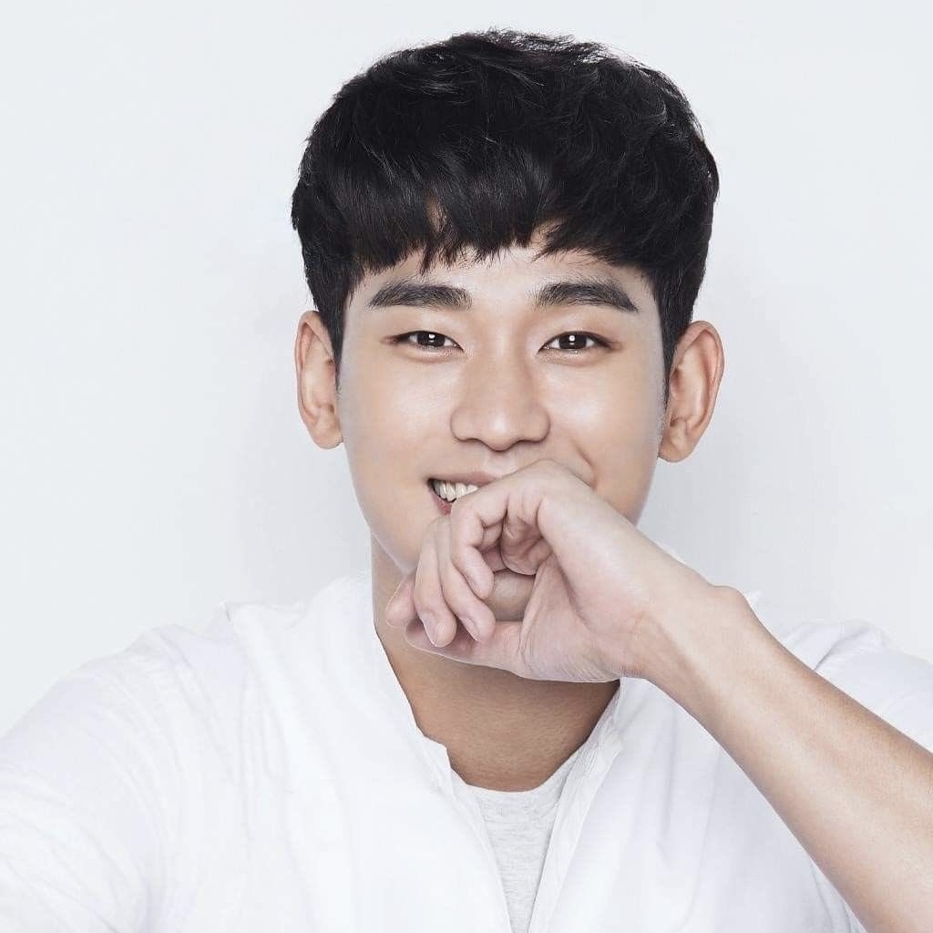 Recent activity shot of Kim Soohyun