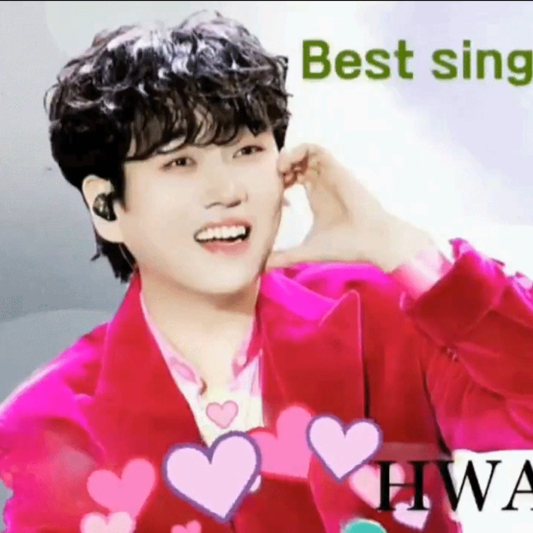 Foto terbaru dari Hwang Youngwoong