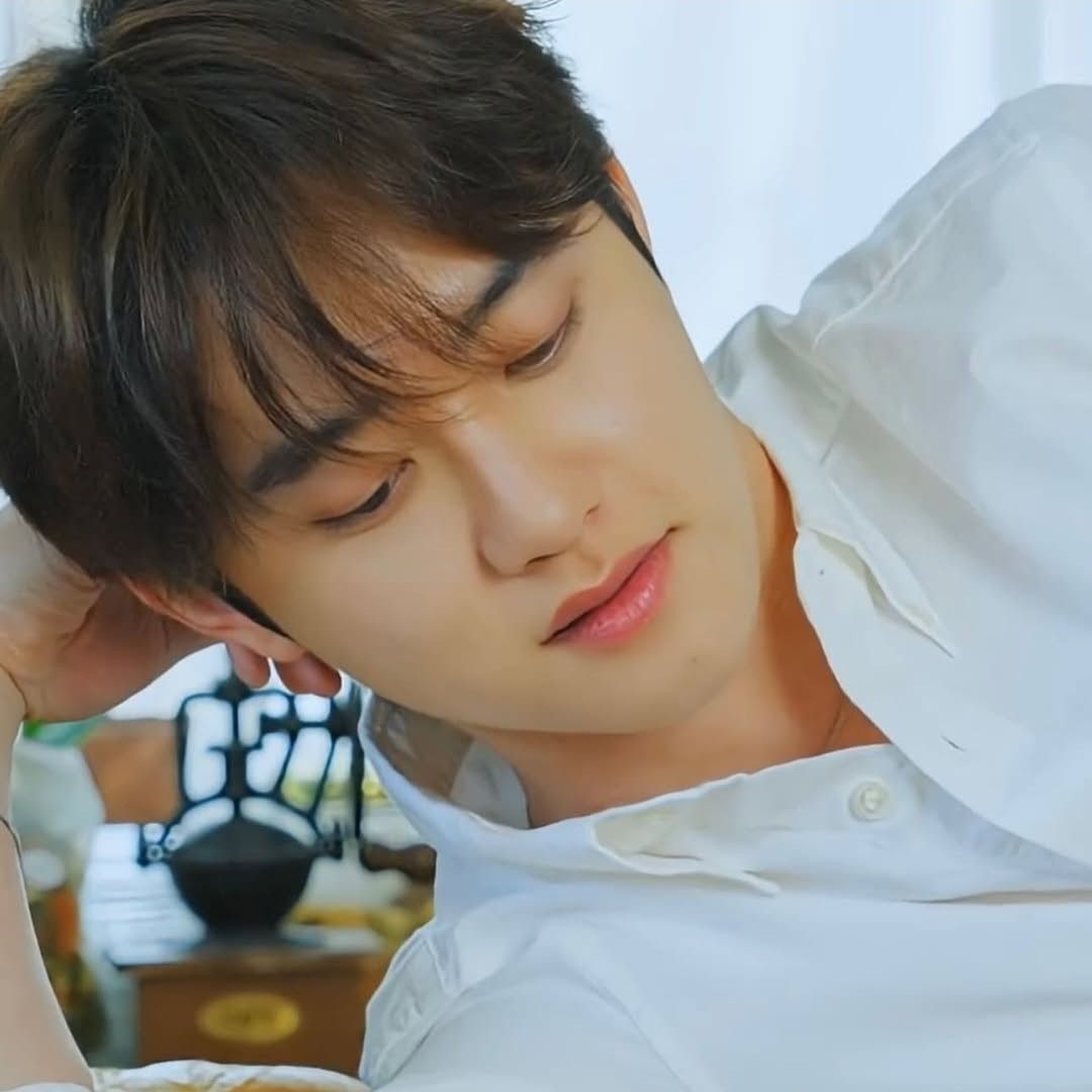 都暻秀 (D.O.)的最新照片