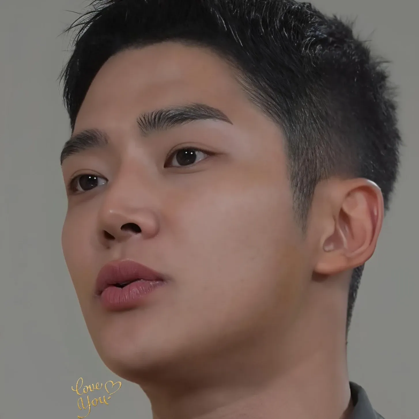 Foto kegiatan terbaru dari Rowoon