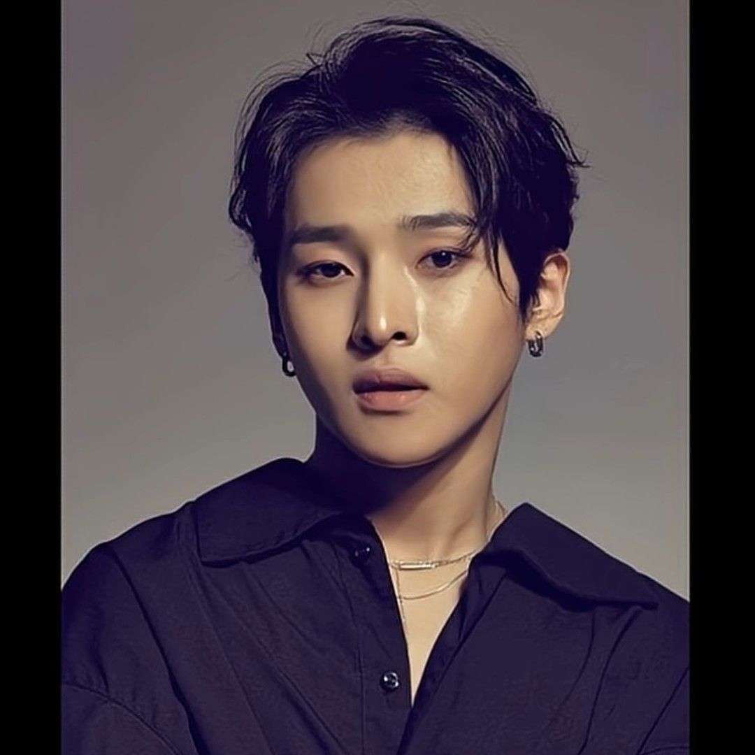 A moment captured by a fan of Seong Ri