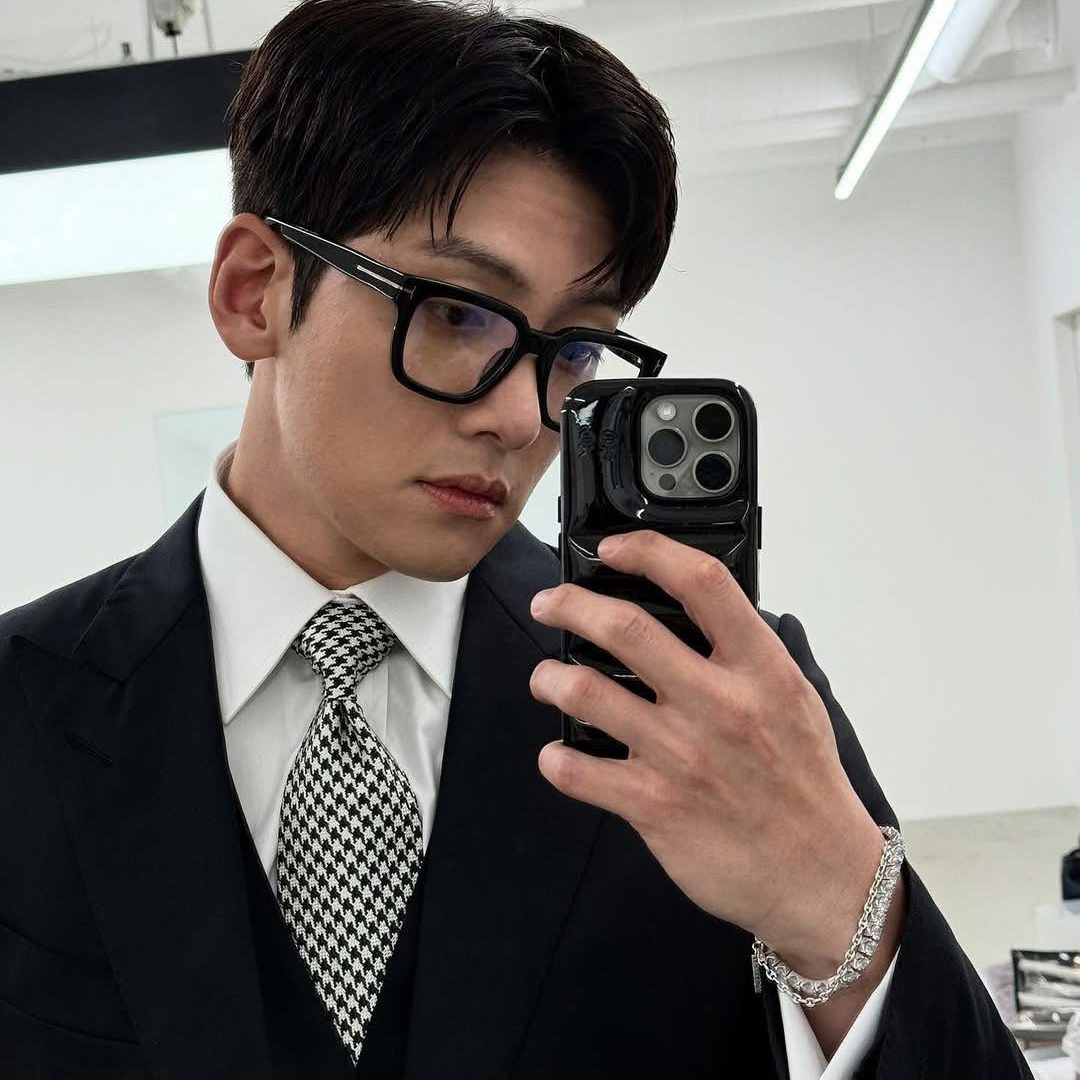 チ・チャンウクの最新写真