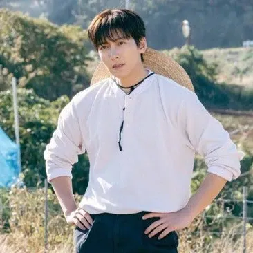 Latest photo of Ji Changwook