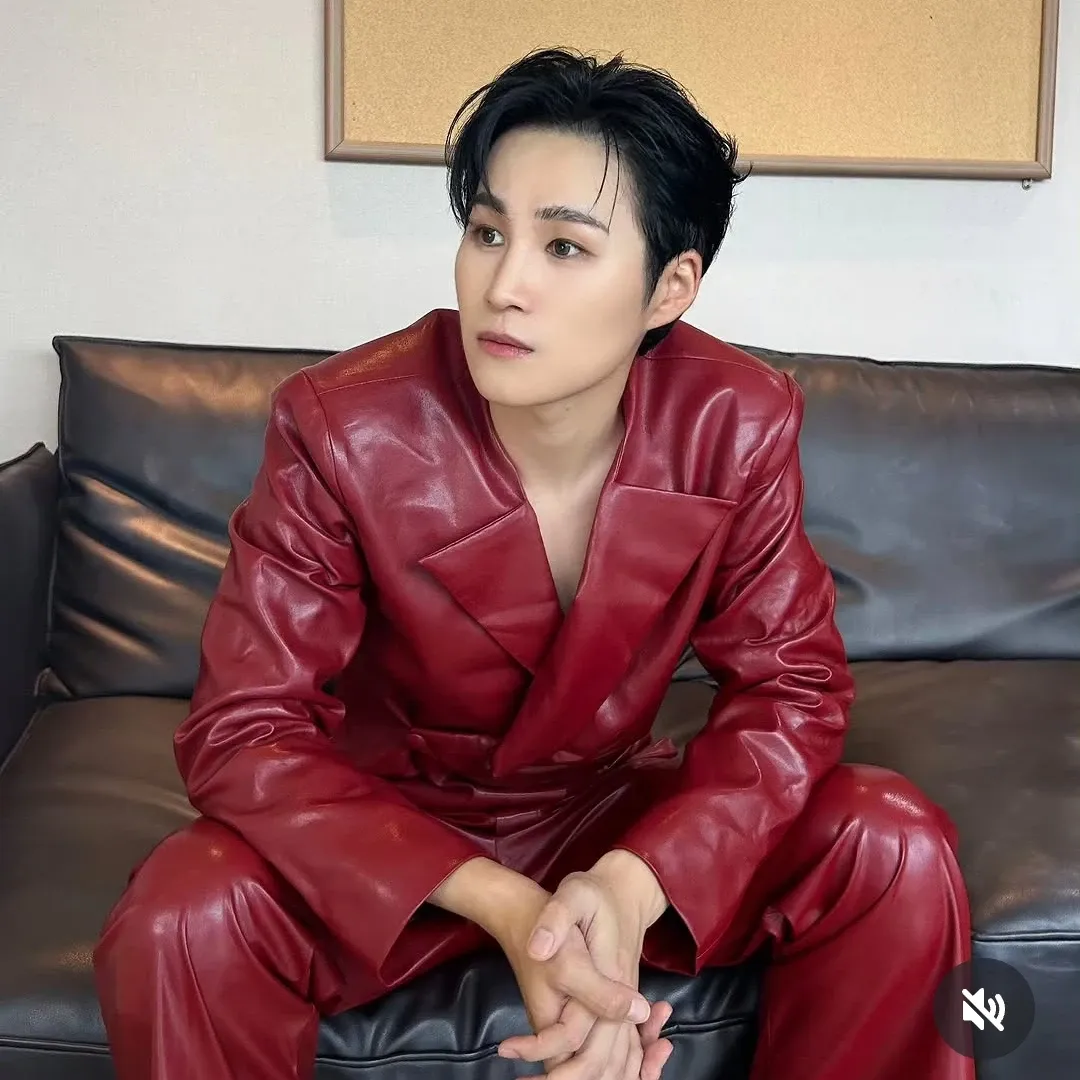 김희재의 비하인드 컷