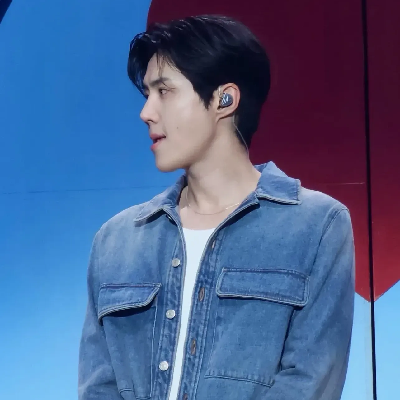 A moment captured by a fan of Kim Seonho