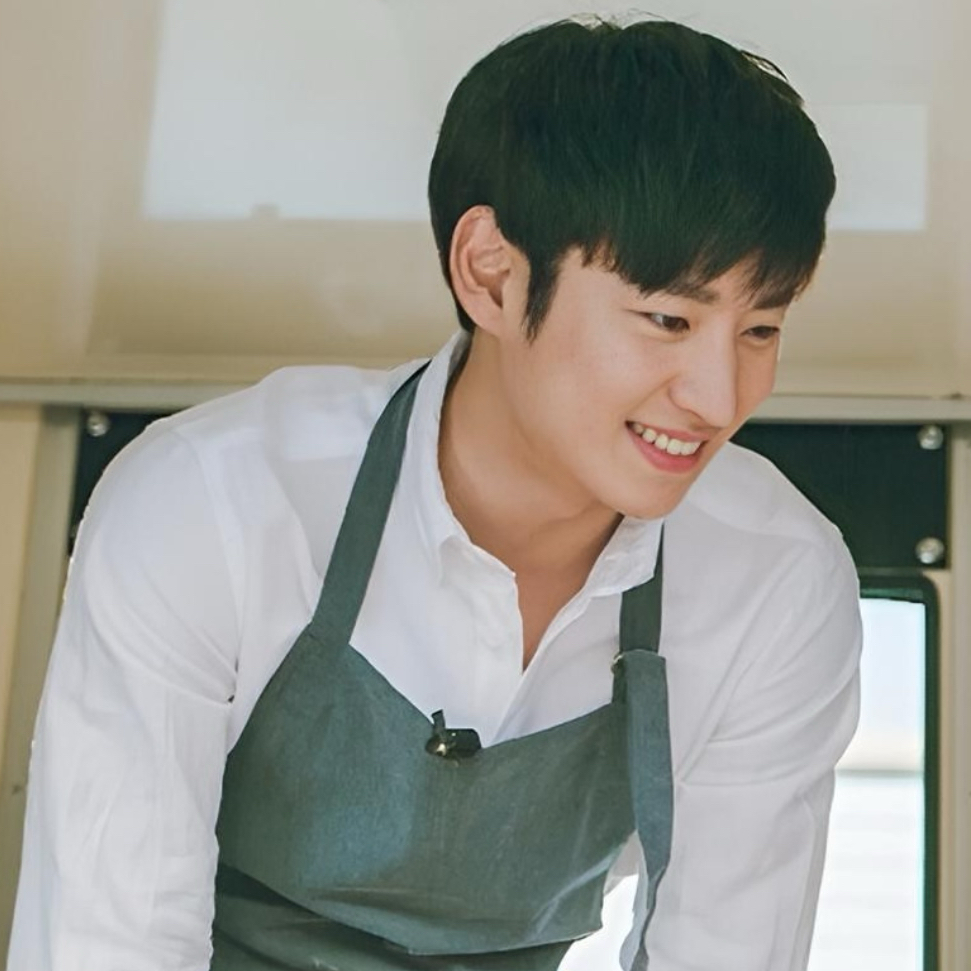 Recent activity shot of Lee Jaehoon