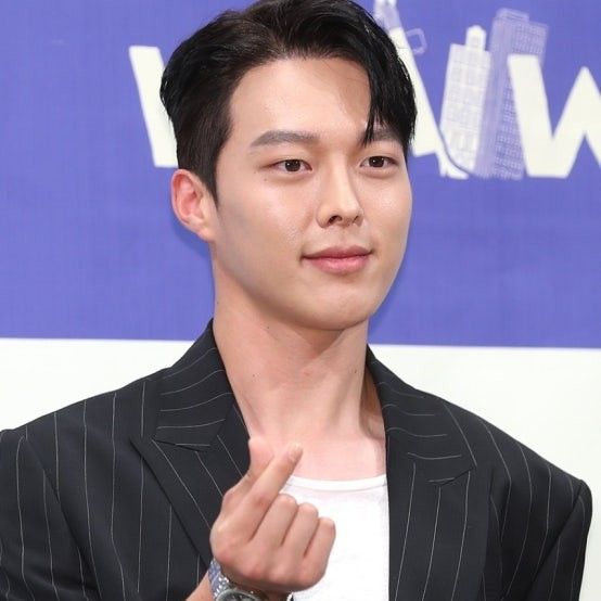 张基龙的近期活动照