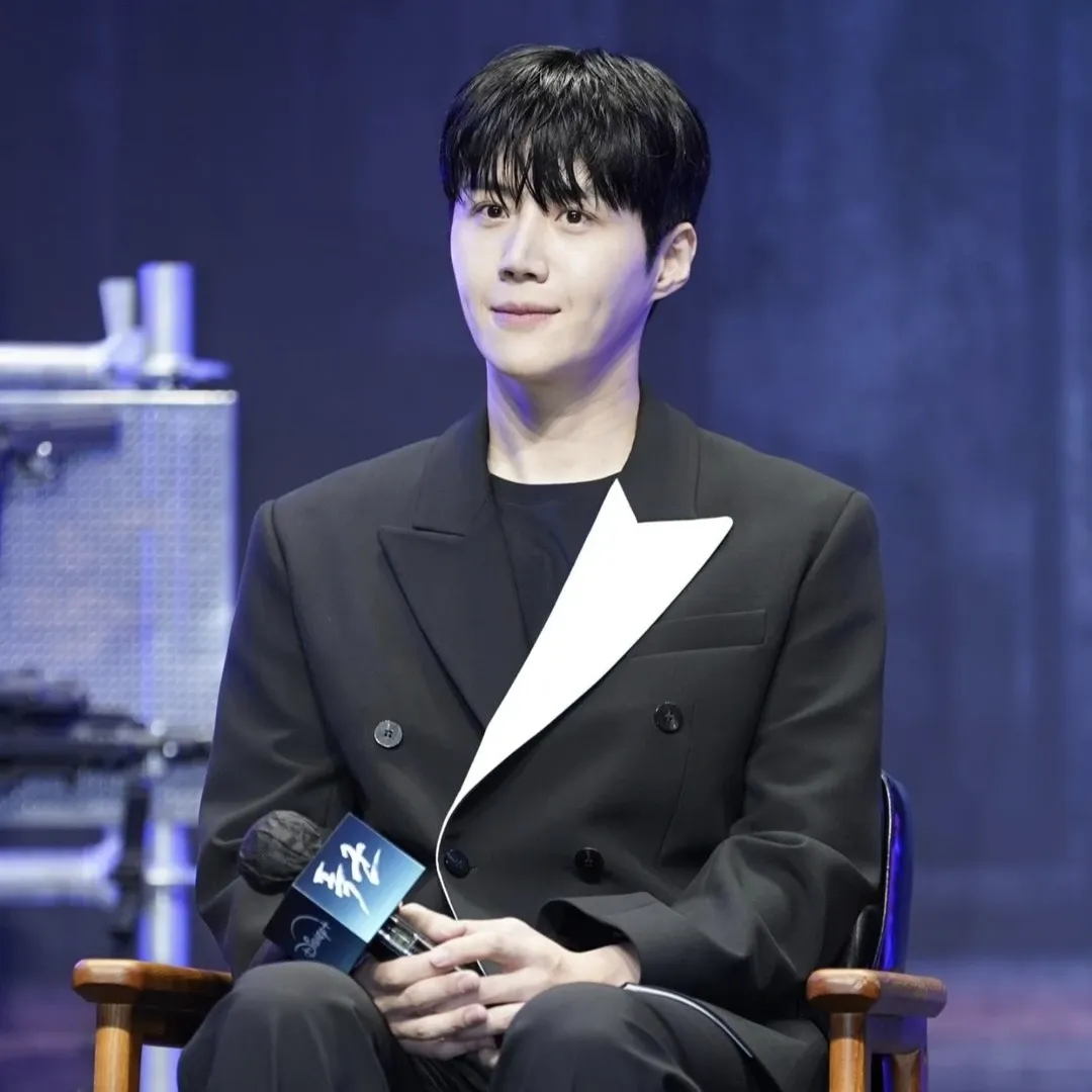 김선호 최근 활동샷