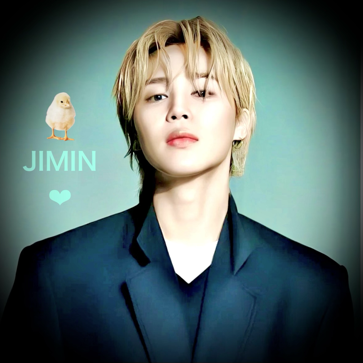 Behind-the-scenes cut of Ha Jimin