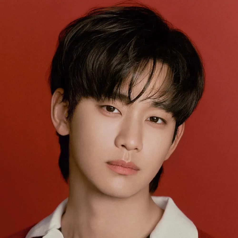 Behind-the-scenes cut of Kim Soohyun