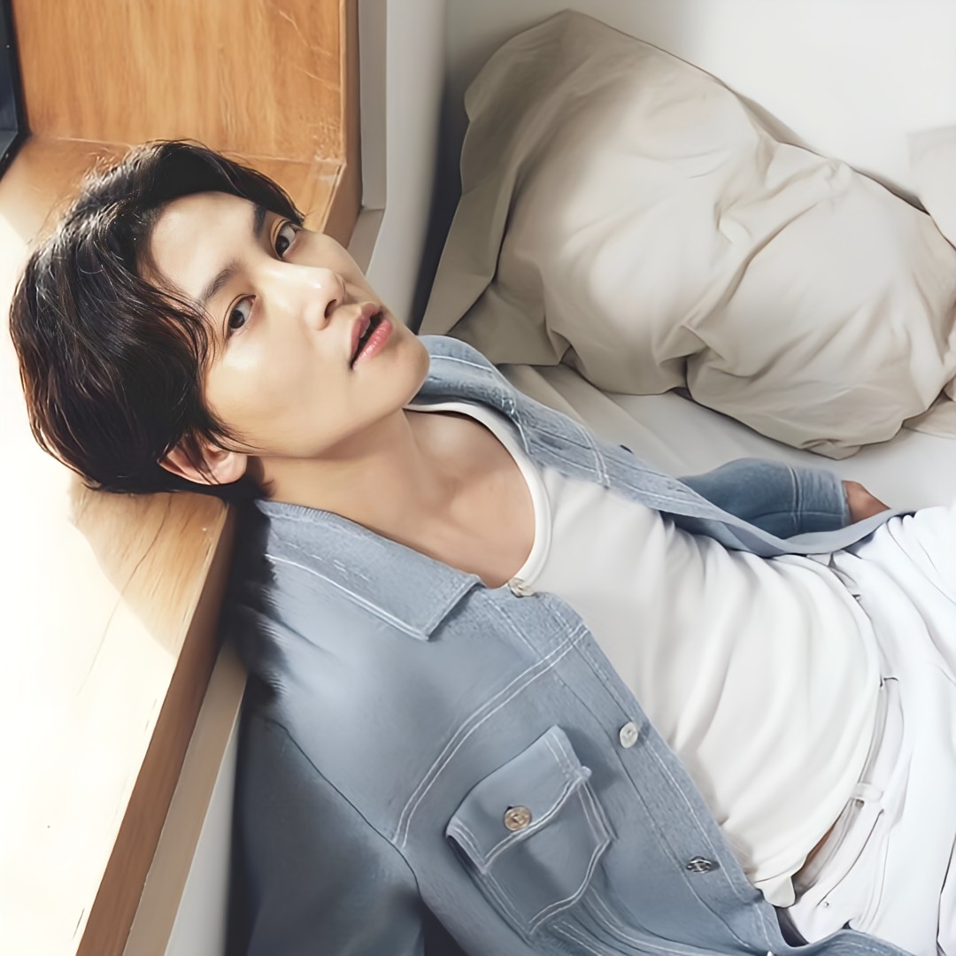 Latest photo of Ji Changwook